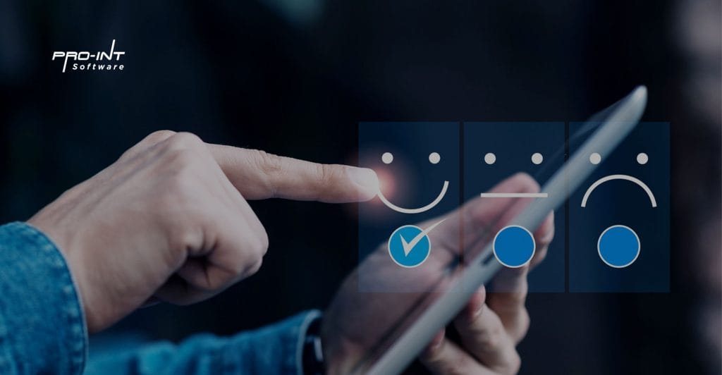 Mengelola Feedback Objektif dan Subjektif dengan HRIS